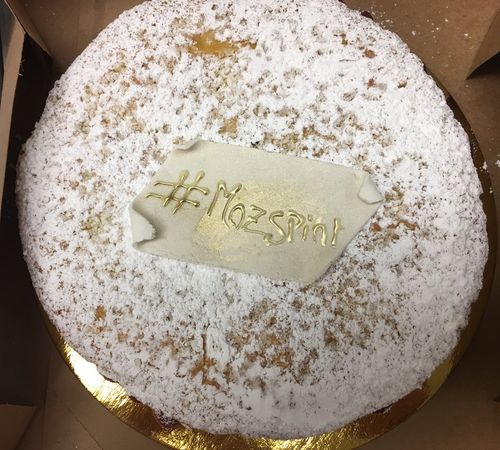 UCLA's cake